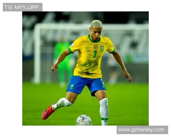 9月4日出生的足球天才们盘点：从经典球员到新星闪耀的传奇之路