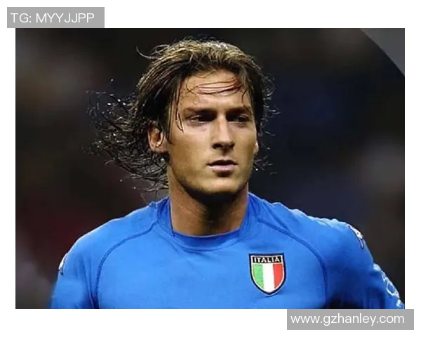 世界足球第一球星是谁 揭开足坛传奇人物的真实面貌