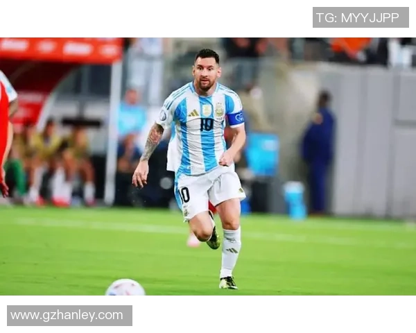 传奇美国足球球星的辉煌足迹与对足球文化的深远影响