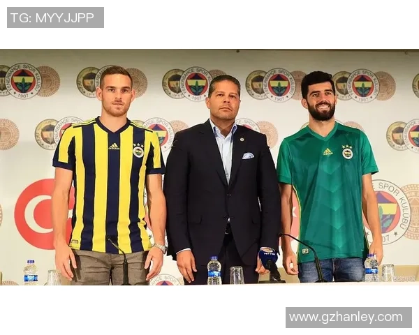 全球足球球星中文名字大全及其背后故事解析 全球足球球星中文名字大全及其背后故事解析